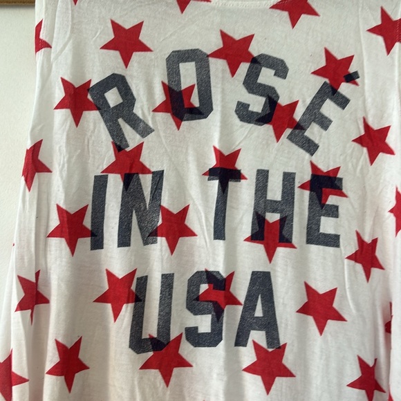 🌸 3/$15 Rose in the USA Tank Top - Picture 2 of 3